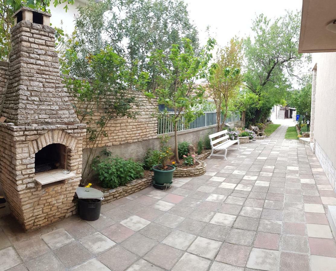Apartments & Rooms Tom Μεντουλίν Εξωτερικό φωτογραφία